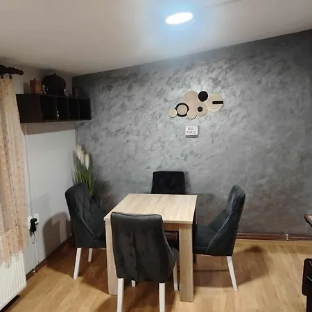 Tatil Evi Vikendica Stari Grad *