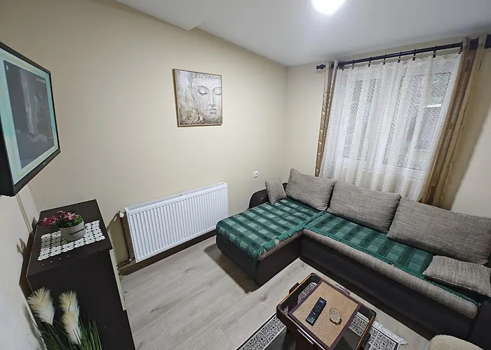 Vikendica Stari Grad Hébergement de vacances *